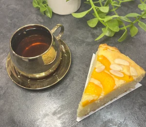 کیک پای پنیری هلو
